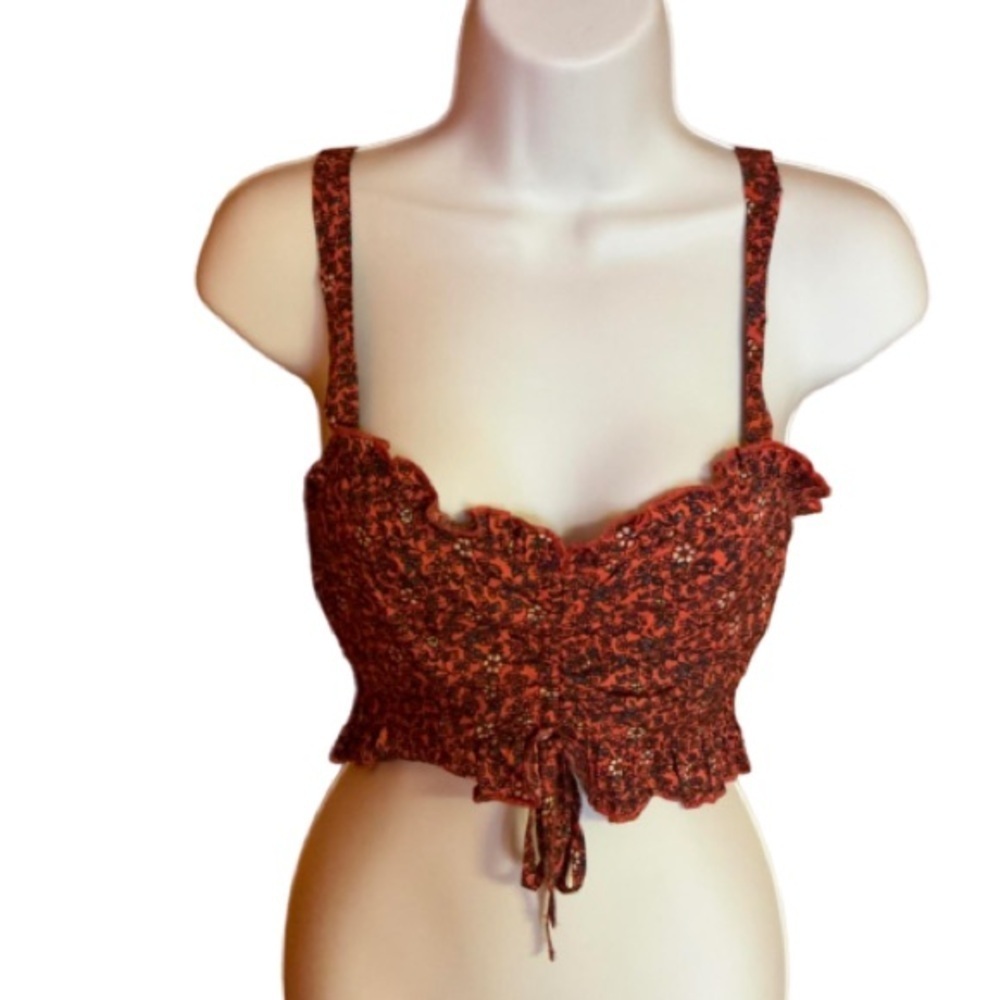 Urban Outfitters Band of gypsies floral crop top